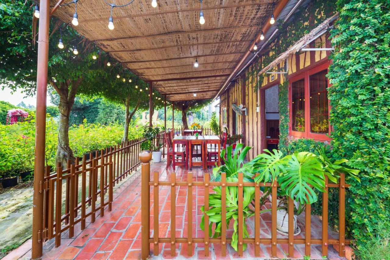 Sadec Farmstay - Khu Du LịCh Hoa KiẻNg Sa DéC Ap Khanh Nghia Buitenkant foto