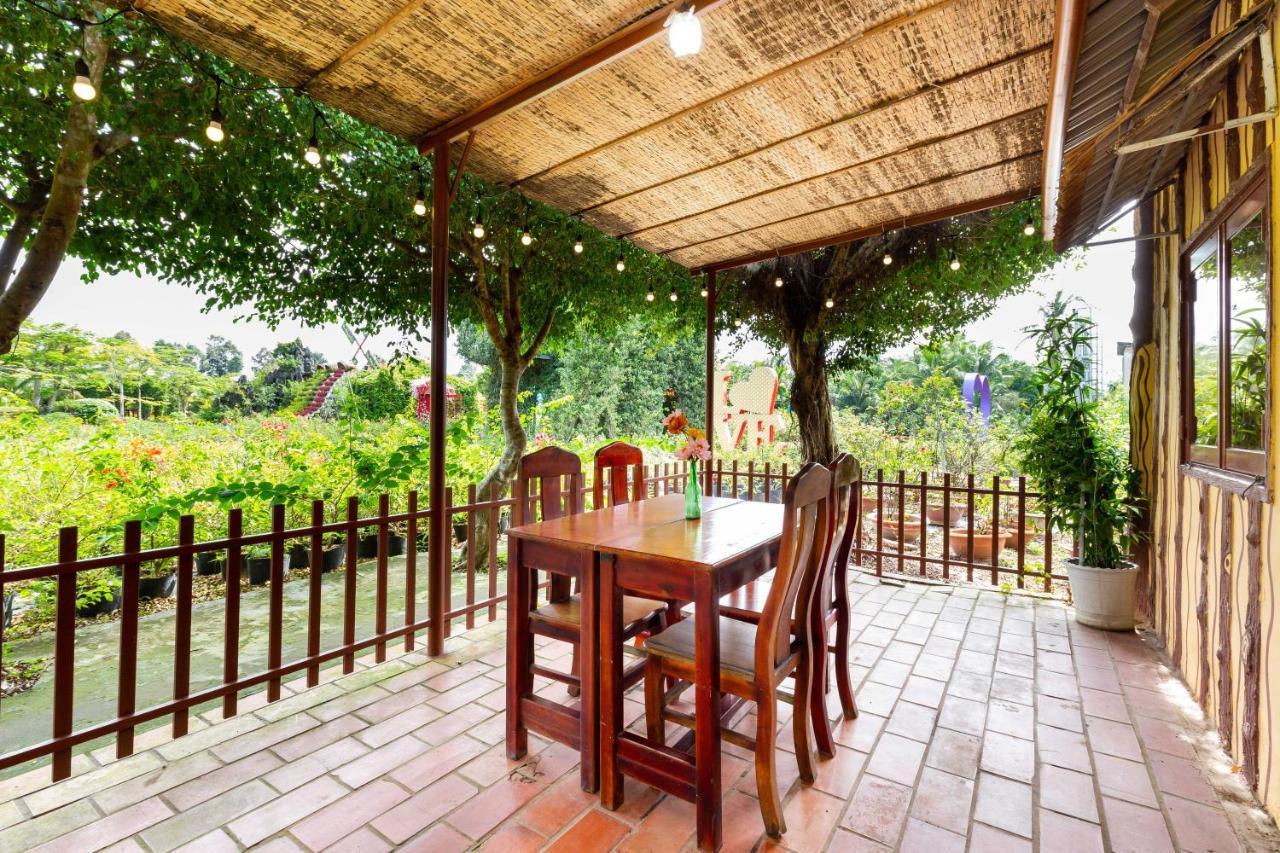 Sadec Farmstay - Khu Du LịCh Hoa KiẻNg Sa DéC Ap Khanh Nghia Buitenkant foto